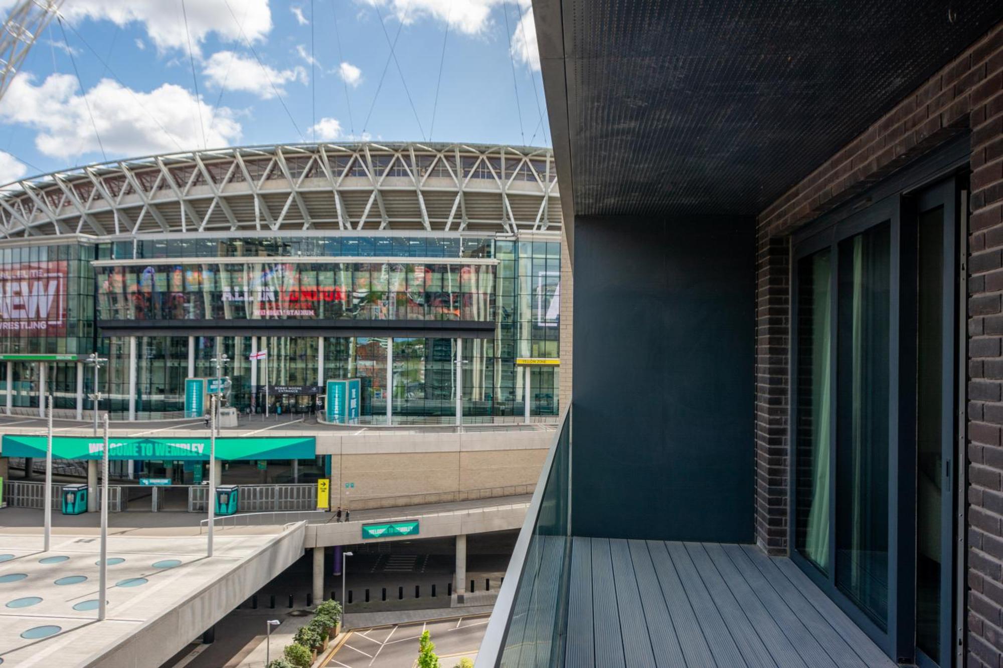 Mysquare State-Of-The-Art 1 Bedroom Apartments Near Wembley Park London Exterior photo